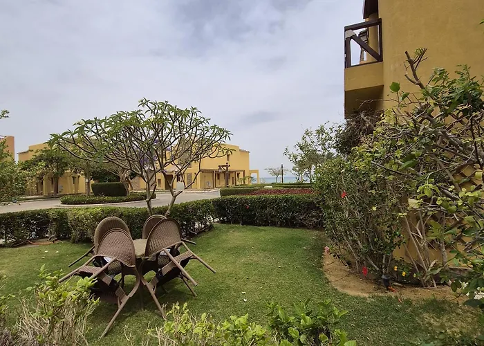 Cozy 2 Bedroom In Mountain View Sokhna 2 -families Only- Ajn-Szuhna